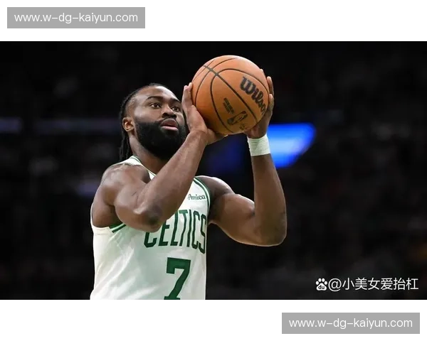 NBA直播阵容预测：掌握赛场先机，享受顶级观赛体验